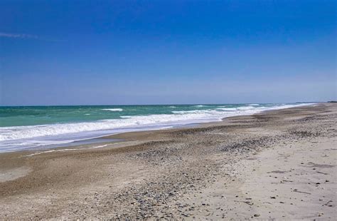 Lea Island Excursions — Topsail Voyages