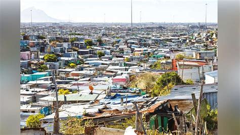 Stitch in time: Saving lives with early warning systems