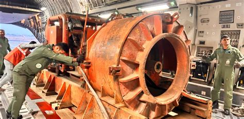 IAF Lands ‘Super Hercules’ Military Transport Aircraft on Unfeasible ...