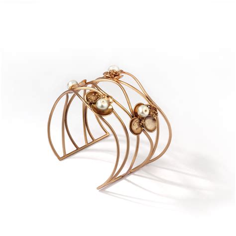 Buy Gold Plated Amazonian Cuff Online | Suhani Pittie