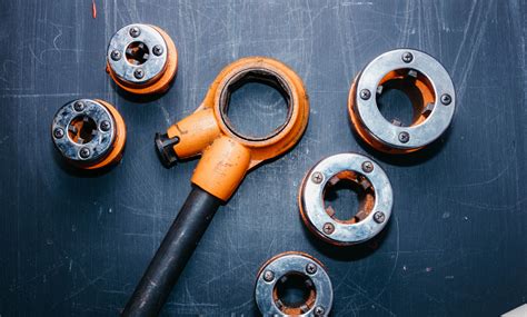 Threading a Pipe Problems 的图像结果