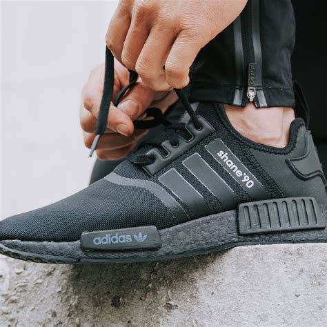 Adidas nmd r1 shop uk