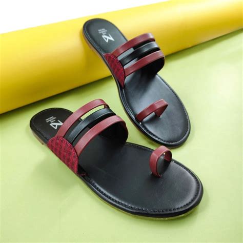 Nila Black Maroon – The Madras Trunk