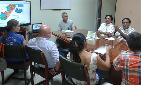 Médicos extranjeros socializan experiencias del Dengue y Chikunguña ...