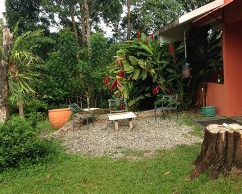 RIVER WHISPER FARM/ECO-RETREATS DR (Monsenor Nouel Province ...