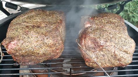 I call this "Butt Crack of Dawn" : r/biggreenegg