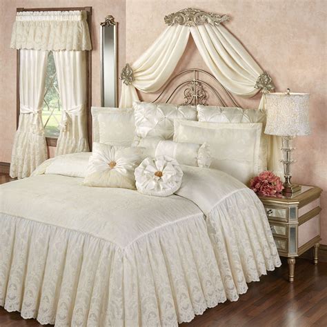 Cameo Lace Romantic Vintage Style Grande Bedspread Bedding