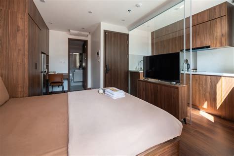 HNT Apt | Tub, Balcony, Kitchen&Netflix- HaNoi - Flats for Rent in Quận ...