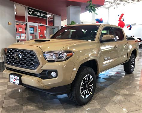 2024 Toyota Tacoma TRD Sport 4x4 in Quicksand