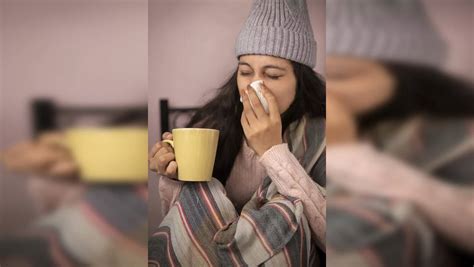 Foods to avoid with a sore throat