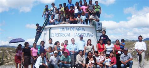 AGUA Y SANEAMIENTO PARA LA COMUNIDAD DE BUENAS CASAS Y EL BARRIO EL ...