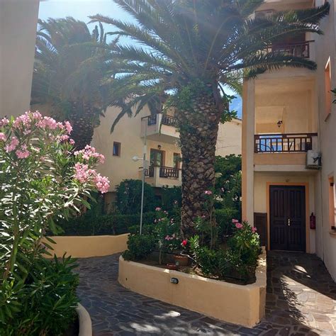 KAMPOS VILLAGE RESORT (Kámpos Marathokámpou) - Hotel Reviews, Photos ...