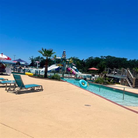 OASIS RESORT - Prices & Reviews (Gulfport, MS)