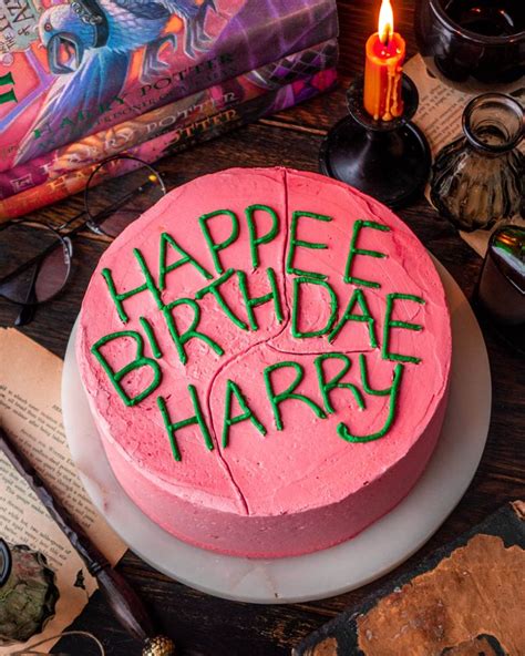 Harry Potter Cake Tutorial 的图像结果
