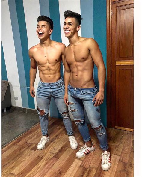 Matias Sebastián Ochoa on Instagram: “Buenas! Que opinan de este duo ...