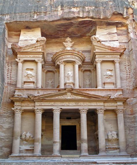 Petra, the Siq, and the Hellenistic “Baroque” Style | Alberti’s Window