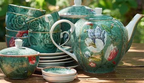 Check Out These 9 Stores For The Best Crockery In The City | WhatsHot ...