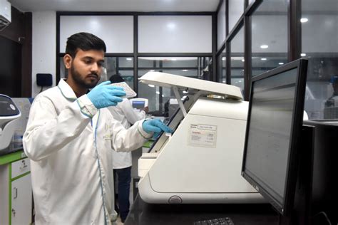 HALDANE CENTER OF EXCELLENCE IN MOLECULAR MEDICINE - SIT