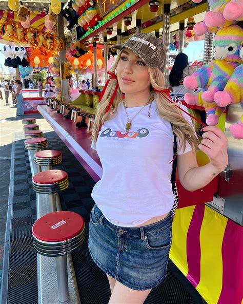 Lexi Martinez (@leximarrtinez) • Instagram photos and videos