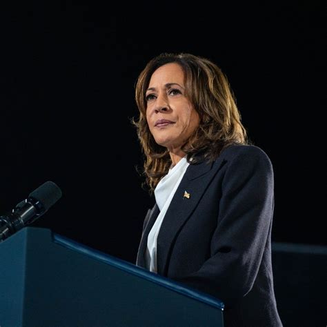 Kamala Harris Height and Weight: Vice President Details - CEOColumn