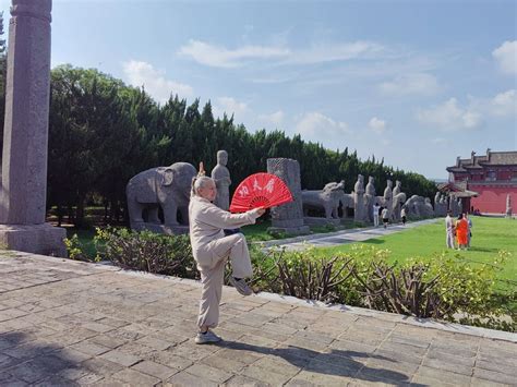 Exploring Chinese Sword Martial Arts - Xinglin