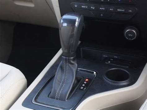 2.2-liter engine - 2016 Ford Endeavour 2.2 AT Titanium: Review | The ...