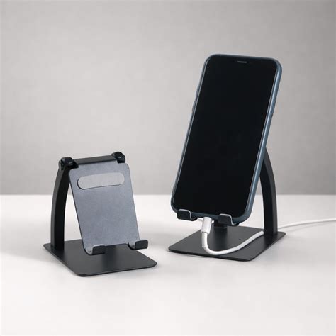 Buy Tabletop Metallic Phone Holder Online - Gifts for Professionals ...