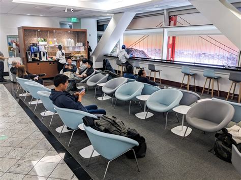The Ultimate Guide to Priority Pass Lounges and Restaurants at SFO ...
