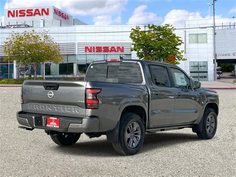 2026 Nissan Frontier 4X4 SV 4DR Crew Cab 5 FT. SB For Sale in Costa Mesa, CA