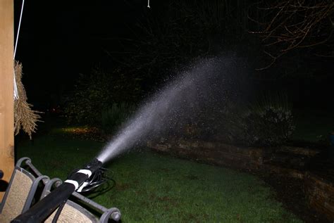 Homemade Snow Machine 的图像结果