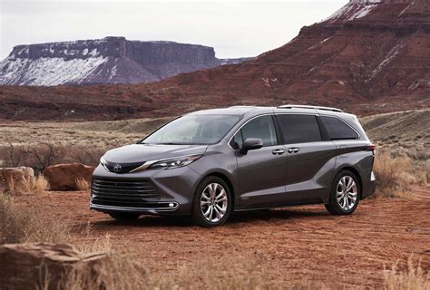 Family matters: How the 2021 minivans compare on paper