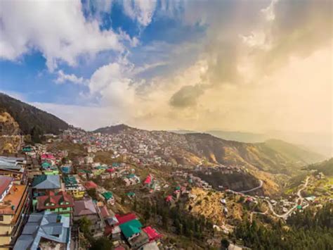 Places in India to spend your summer holidays - Auli | The Economic Times