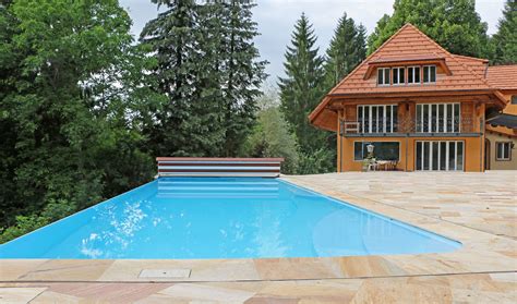 Alpha Pool Service 的图像结果