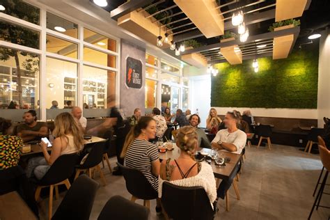 Say hello to The Edgy Vedge | Camana Bay