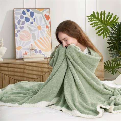 Amazon.com: Snuggle Sac Sage Green Throw Blanket for Couch Bed Sofa ...