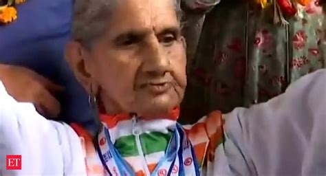 bhagwani devi dagar: Watch: 94-year-old Bhagwani Devi Dagar celebrates ...