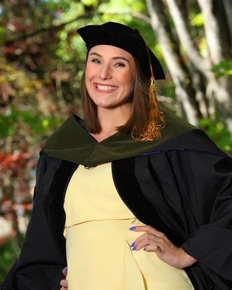 Cap And Gown Weight at Clarence Swingle blog