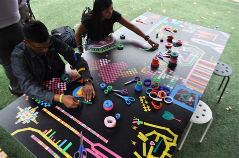 Group Work Drawing 的图像结果