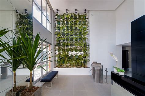 16 ways to use greenery inside your house