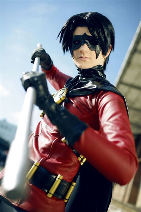 Red Robin | Cosplay Favorites | Robin cosplay, Batman cosplay, Robin dc
