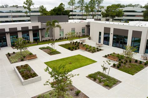 Local Health Center 的图像结果