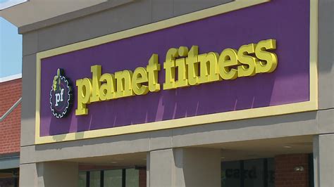 Planet Fitnes offering free access to gyms for factory workers | wtol.com