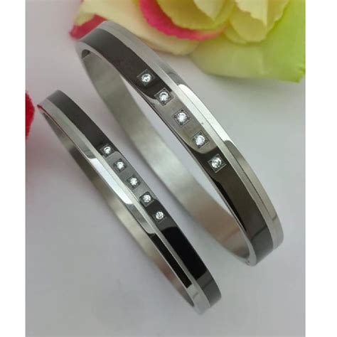 Buy quality silver couple bracelet RH-CB413 in Ahmedabad