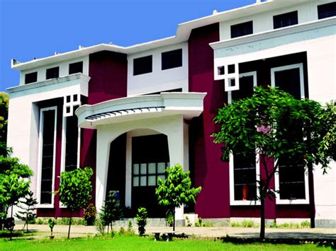 Lal Bahadur Shastri Girls College of Management Lucknow Campus: Photos ...