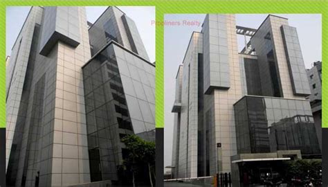 8 Square Sector 125 Noida 9899920199 | Office Space On Rent