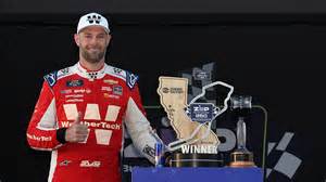 What channel is the NASCAR Xfinity race at Sonoma on today? Time, TV schedule