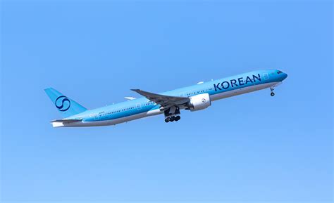 Korean Air plans to keep Asiana Airlines' mileage programme independent ...