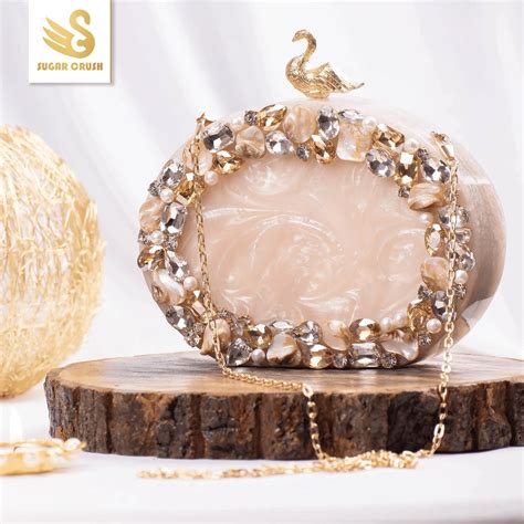 Sugarcrush beige luxury embellished clutch – SUGARCRUSH