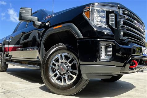 2020 GMC 2500 AT4 - American Car Company