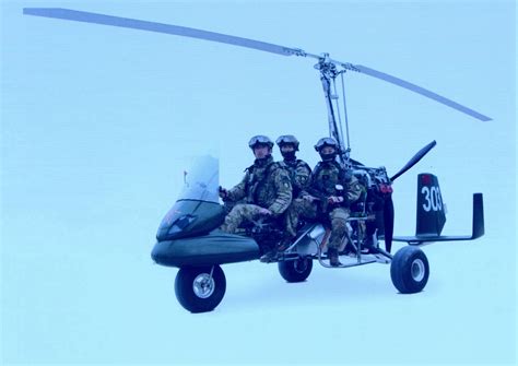 陕西省某企业生产的“猎鹰”旋翼机，专用于特战空中渗透使用